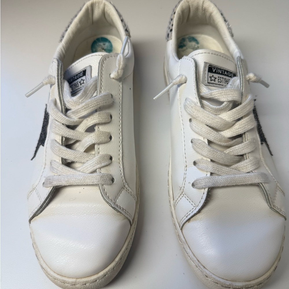 Vintage Havana White Athletic Shoes